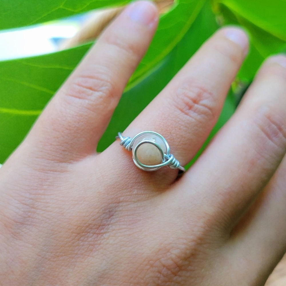 Dainty Handmade Silver Stone Wire Ring, size 5